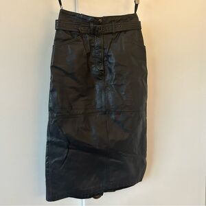 Sexy Genuine leather, high waisted skirt, size 6 excellent condition
